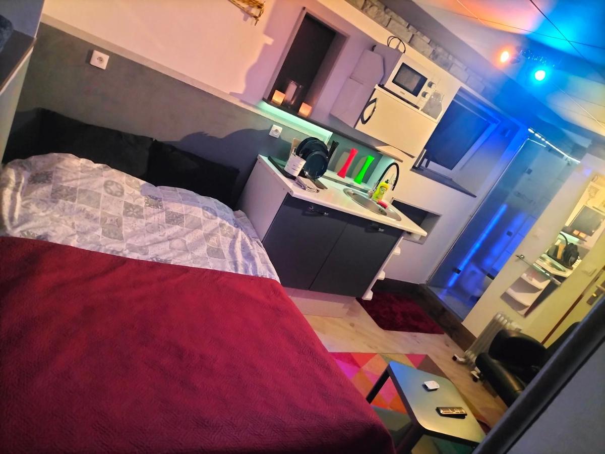 24H Gdynia Mini Apartamenty Na Kod Dostepu & Free Parking & No Keys Exterior photo