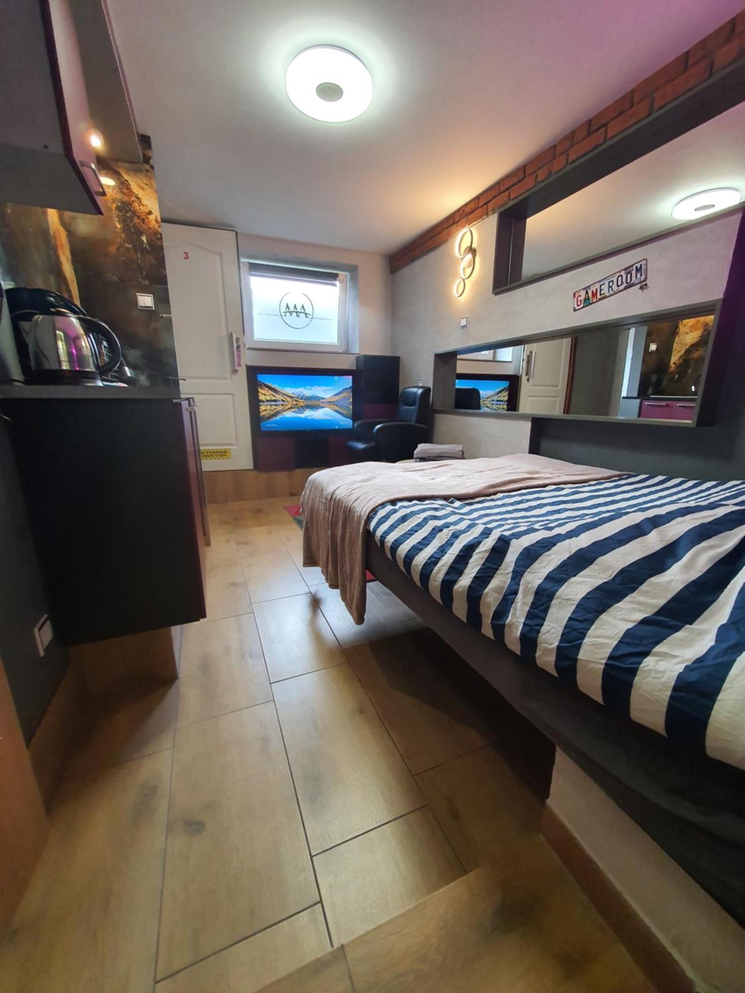 24H Gdynia Mini Apartamenty Na Kod Dostepu & Free Parking & No Keys Exterior photo